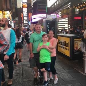 Meet your Posher, Jasmin